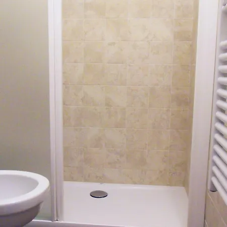 Art&coffee בית הארחה ורונה